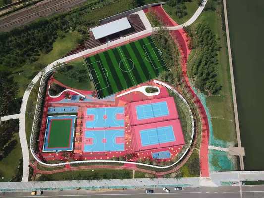 Wysokiej wydajności granulki do napełniania TPE do sztucznej trawy piłkarskiej - bezwonne i bezbarwne, idealne do użytku na boisku sportowym