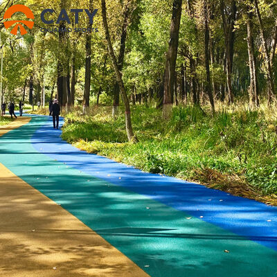 Wytworzone w fabryce i elastyczne granule SBR o średnicy 2-4 mm do warstwy bazowej toru biegowego i szlaku